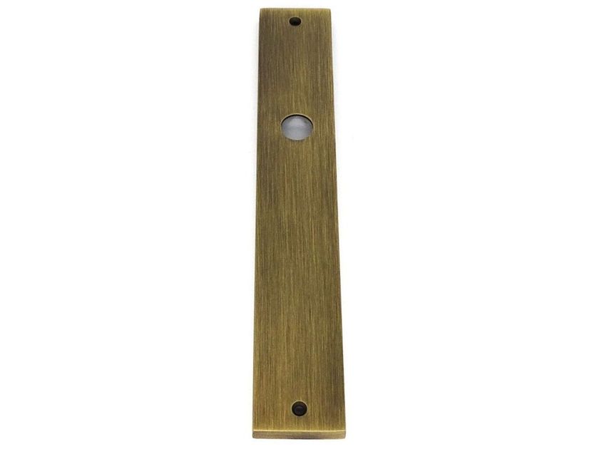 ARTWORK PC51 Rectangular metal backplate By Fama International