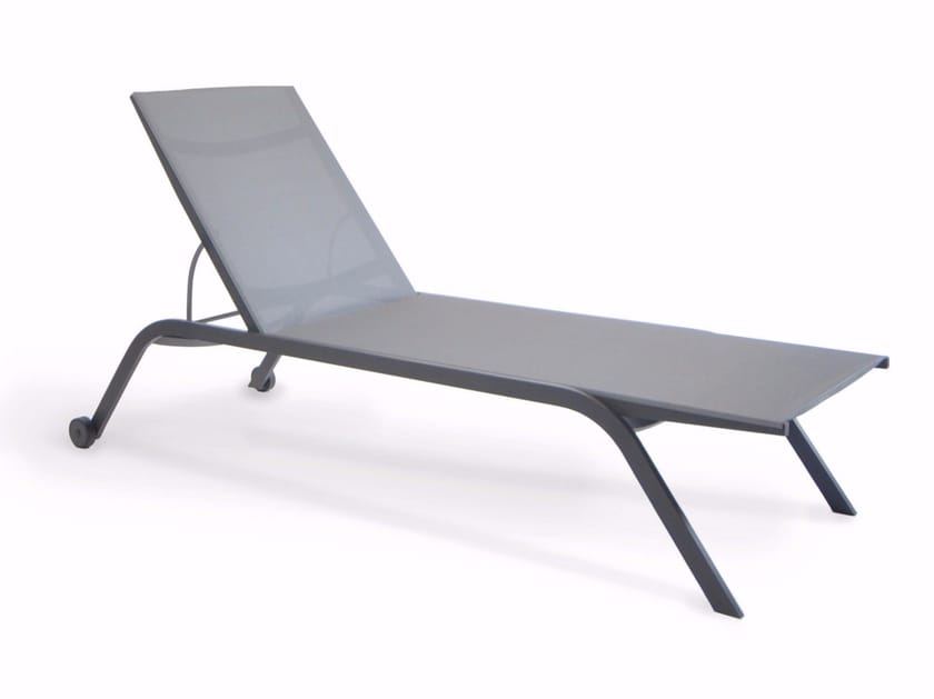 Product photograph of Atlantic Sun Lounger With Castors from Archiproducts UK