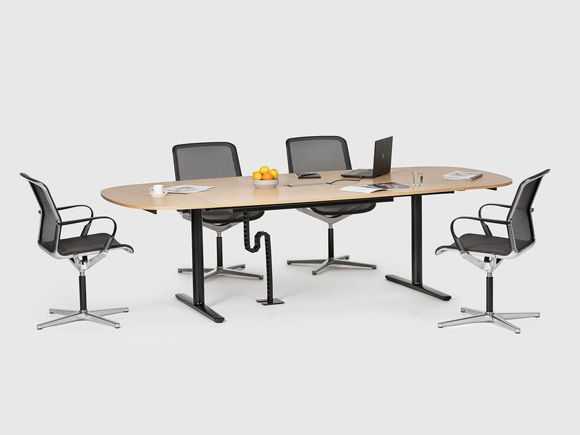 Tavolo Da Conferenza VEVOR 180x90 Cm Per 6-8 Persone – Ovale, Struttura Metallo, Gestione Cavi, Marrone/Nero