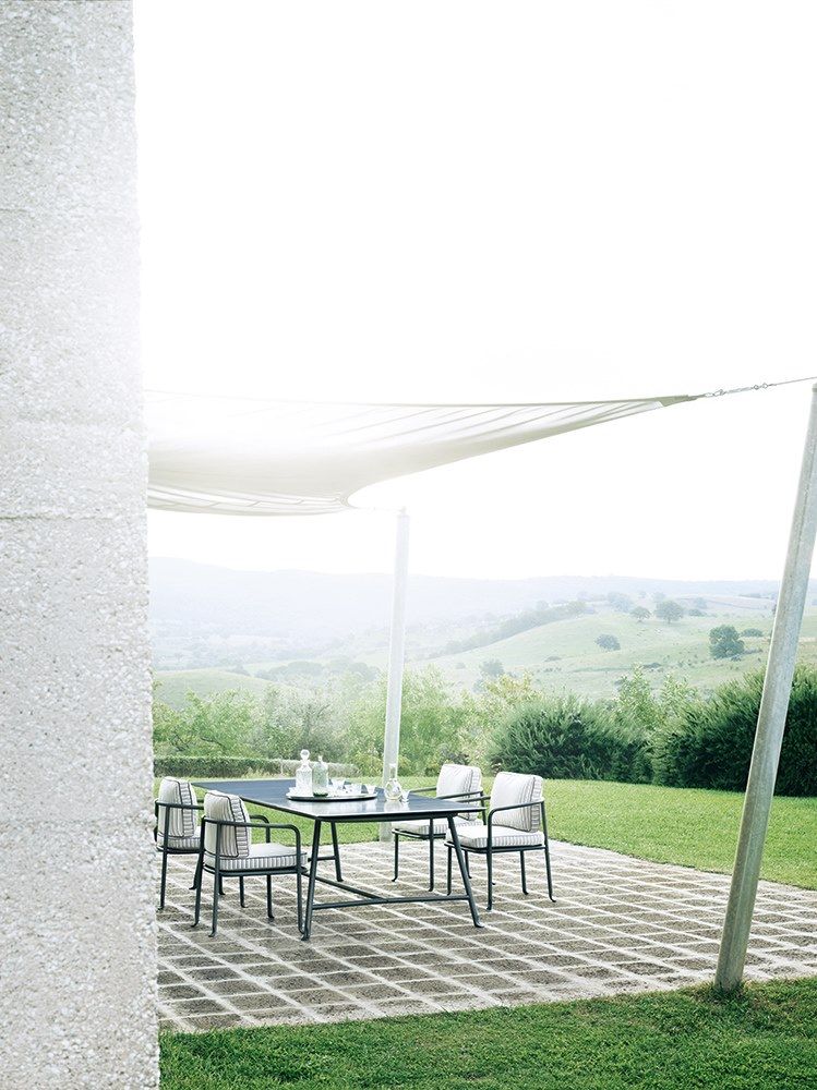 BOREA | Garden table Borea Collection By B&B Italia Outdoor design ...