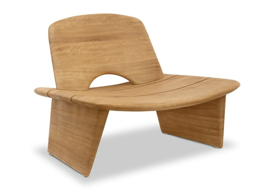 HAKUNA MATATA Wooden low lounge chair By Baxter
