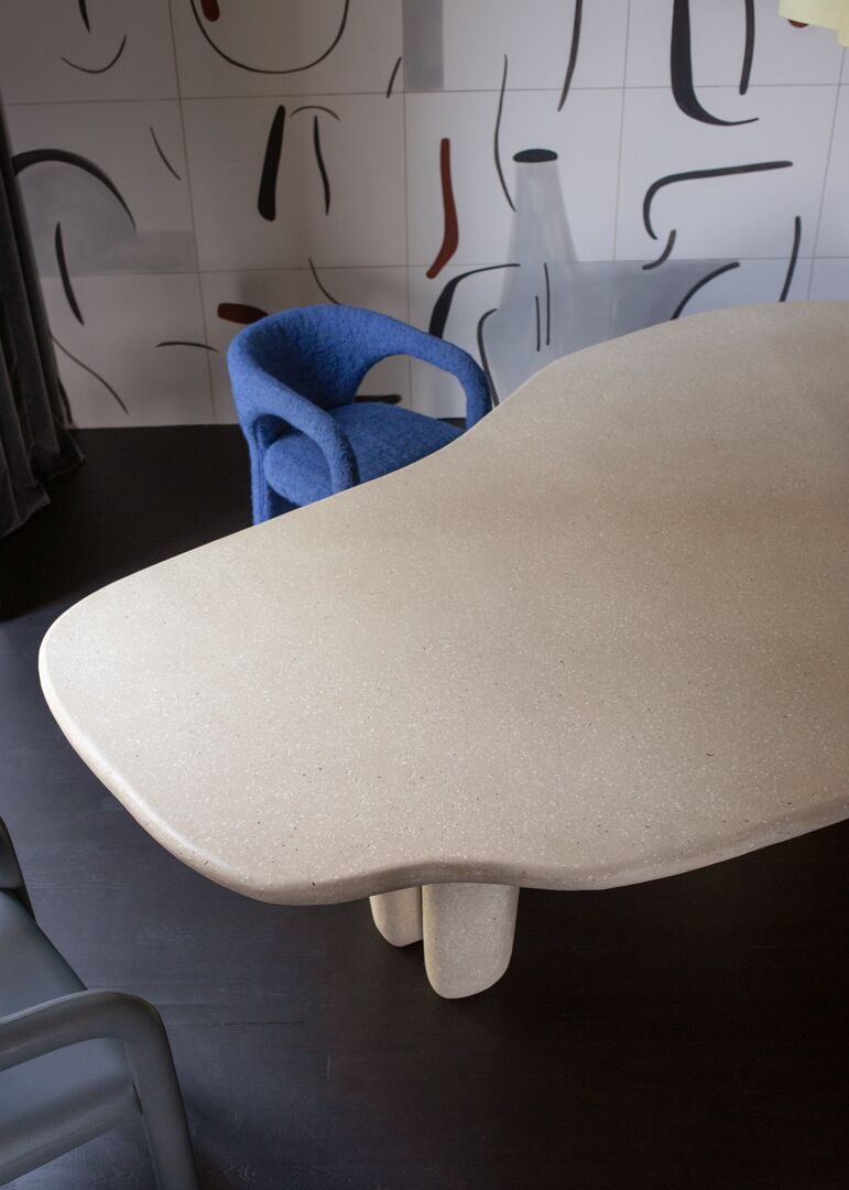 KAEL Table By Baxter