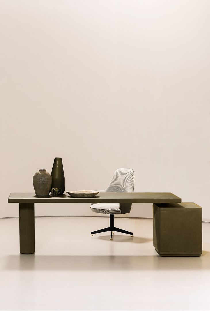 VERBA VOLANT SLIM LEATHER Escritorio de oficina con cajones By Baxter
