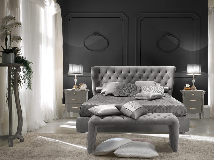 CITY Wooden bedside table with drawers By CASA +39