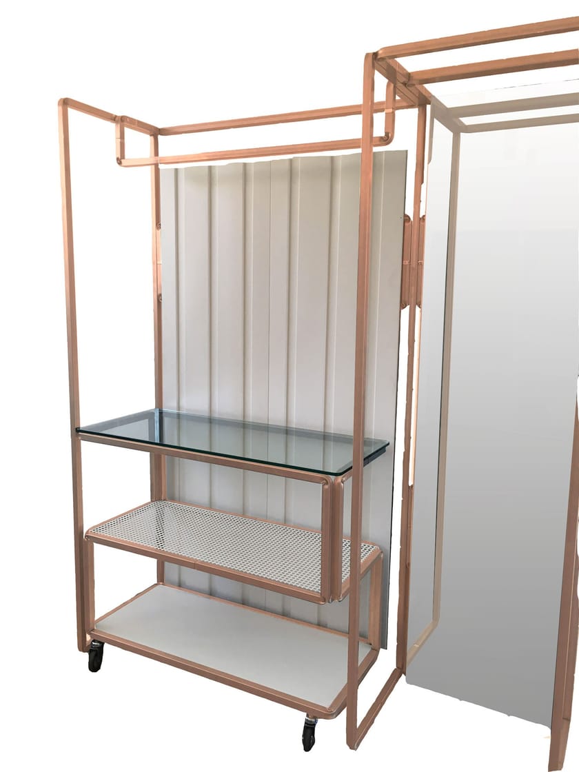 Floorstanding retail display unit with castors CLOSET By Castellani.it