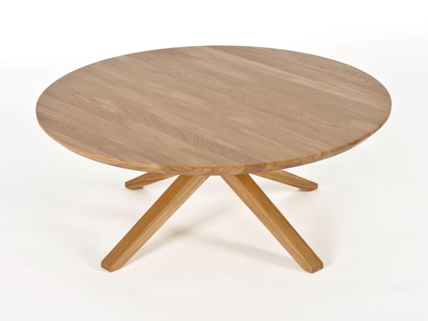 CROSS Round oak coffee table By Case design Matthew Hilton