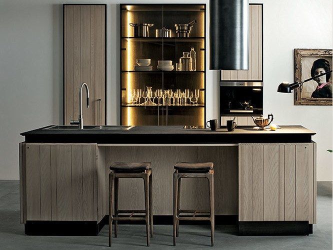 CUBIC Wooden kitchen with peninsula By Shake