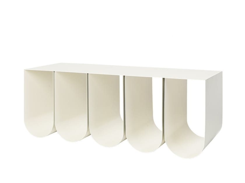 Product photograph of Curved Bench from Archiproducts UK