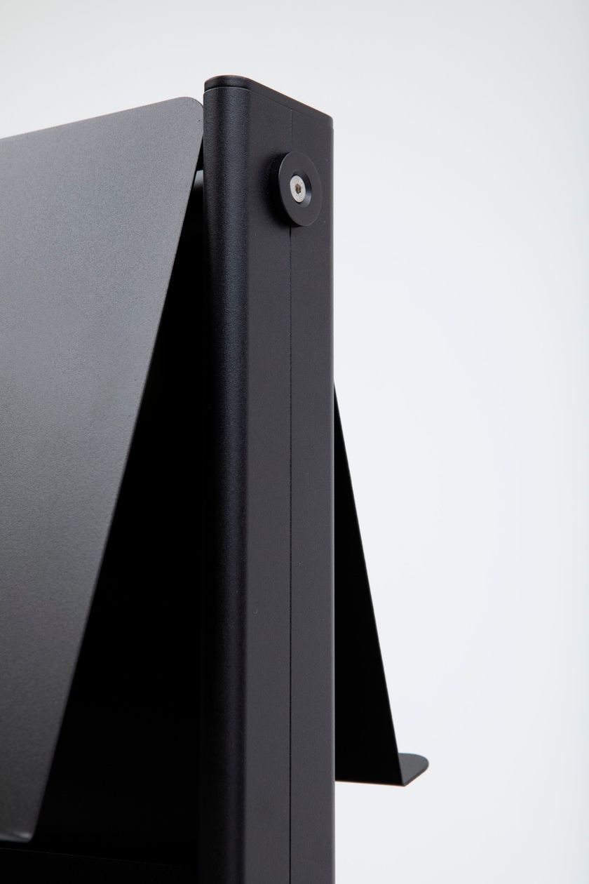 ROUND20 ALU Magazine rack By Cascando