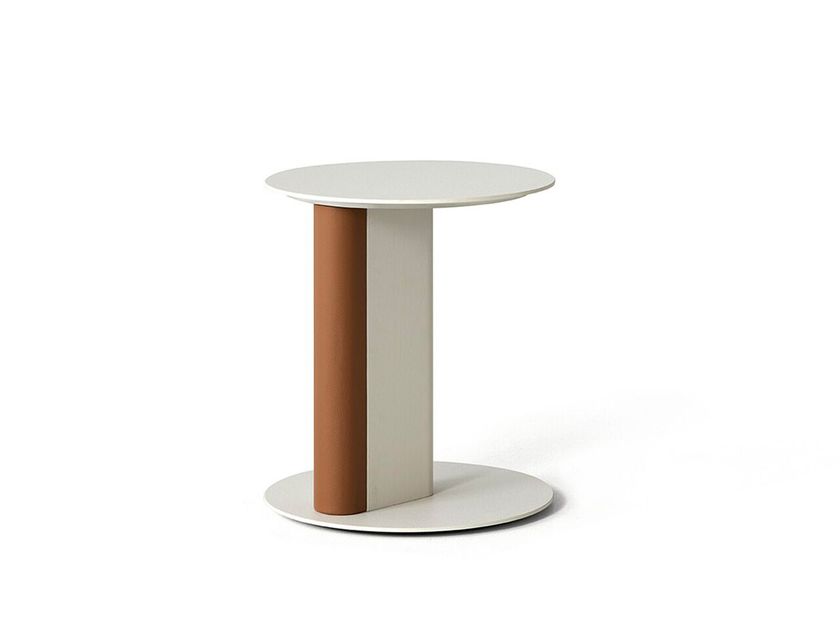 NATIVE Wooden side table By Alexandra