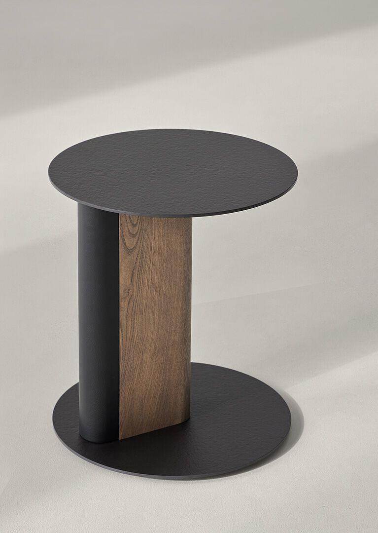 NATIVE Wooden side table By Alexandra