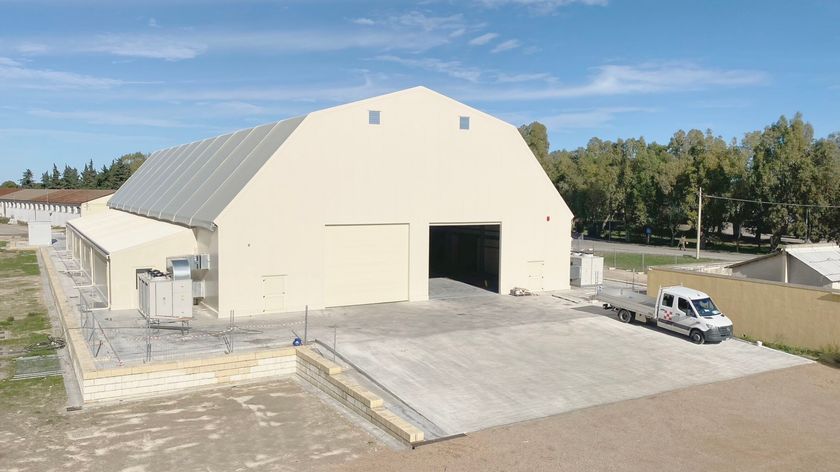 MANUFACTURING PLANTS COVERS Structure tendue By Cover Technology