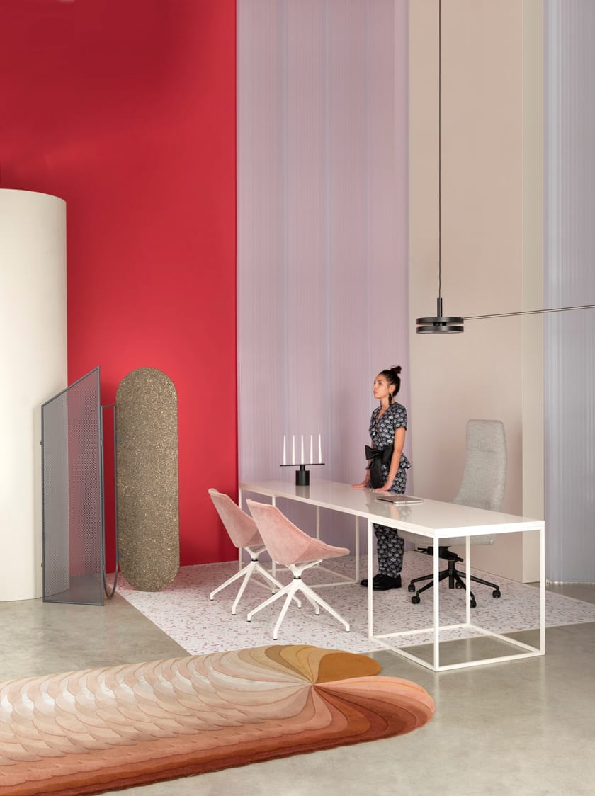 DARWIN Executive chair Swivel fabric executive chair By SITIA