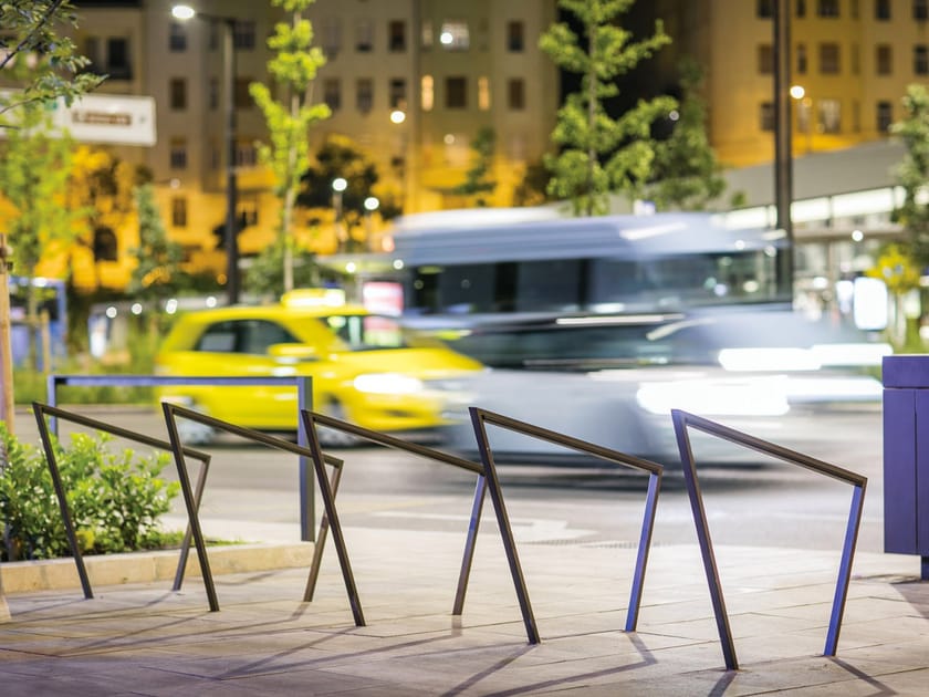 Steel Bicycle rack EDGETYRE By mmcité1 design David Karásek, Radek Hegmon