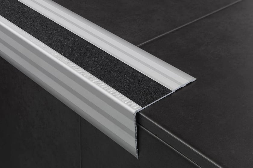 NOVOPELDAÑO® SAFETY by EMAC Italia - Profilo paragradino - 4