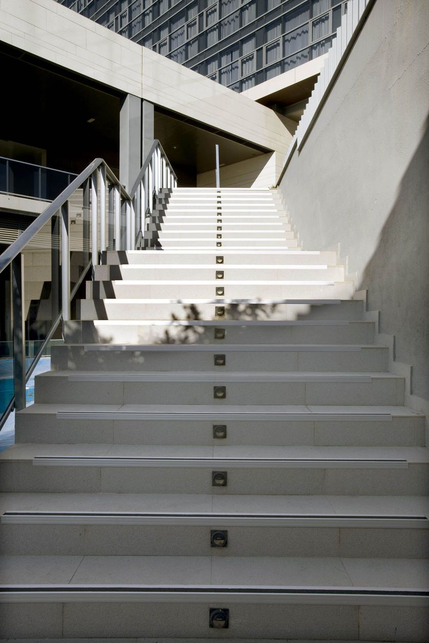 NOVOPELDAÑO® SAFETY by EMAC Italia - Profilo paragradino - 6