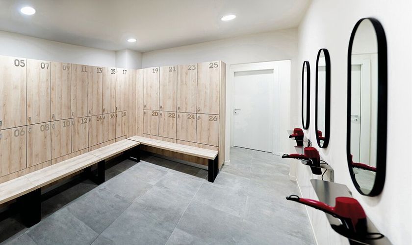SATURNO Espejo óvalo con marco By FIT INTERIORS