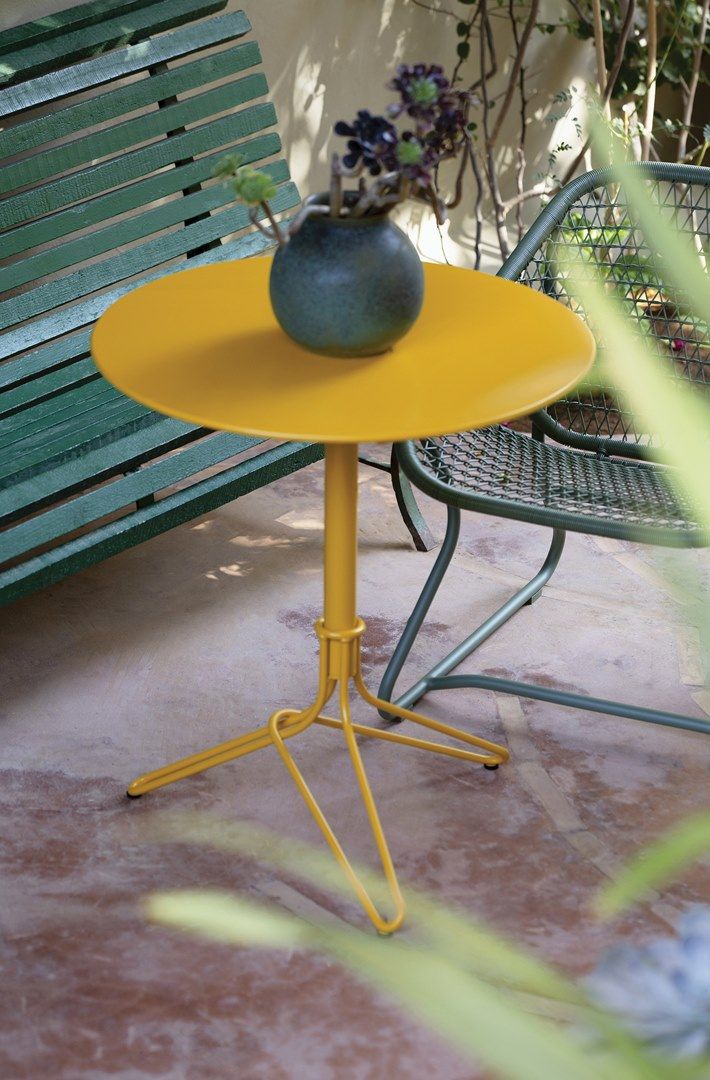 FLOWER Table By Fermob | design Guggenbichler design