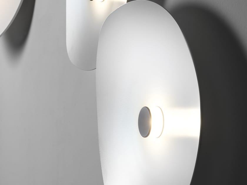 FLOWER Wall lamp By EGOLUCE design Serge Cornelissen