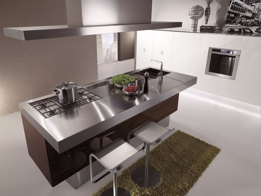 Cucina componibile laccata in acciaio inox in stile moderno senza ...