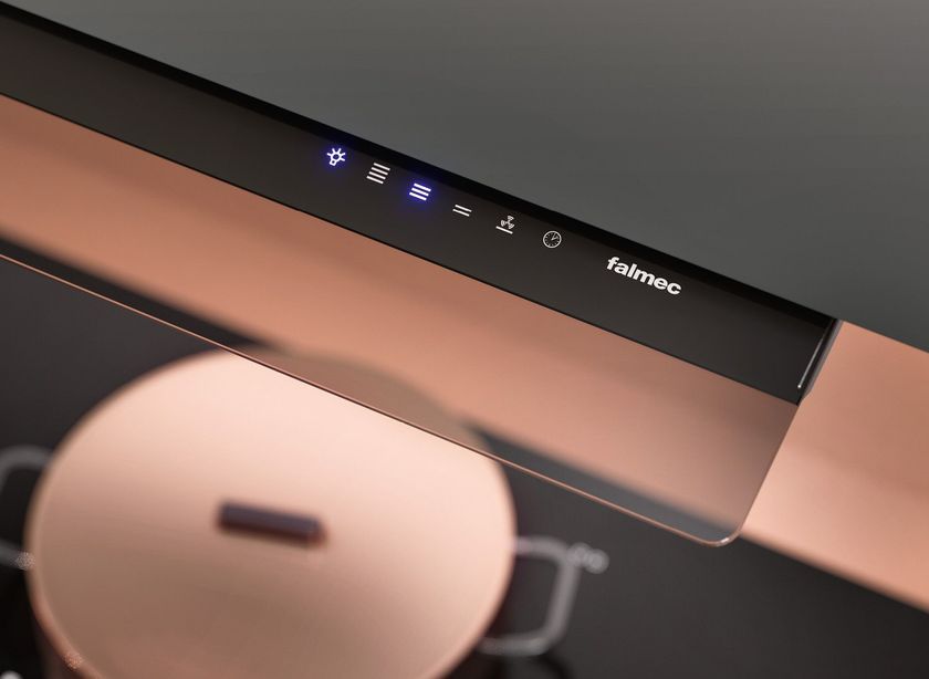 virgola-touch-cooker-hood-by-falmec