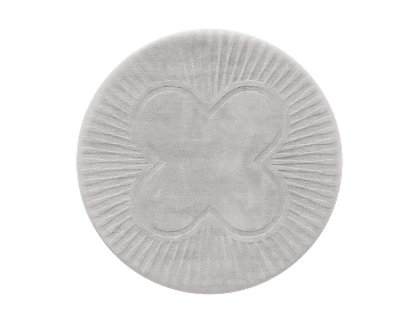 FINGERS CROSSED OFF-WHITE Rug By Feyyn