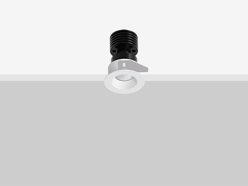 LEAF 10 Spotlight By Flexalighting