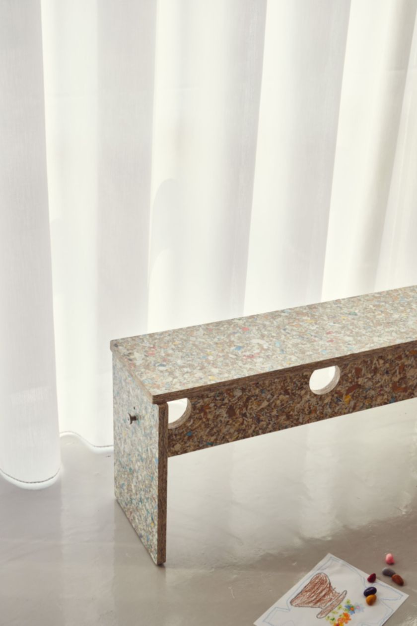 REMAKE by Form & Refine - Panca in materiale riciclato - 5