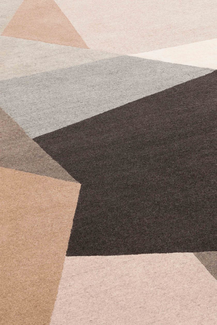 LOKO NATURAL Rug By GAN