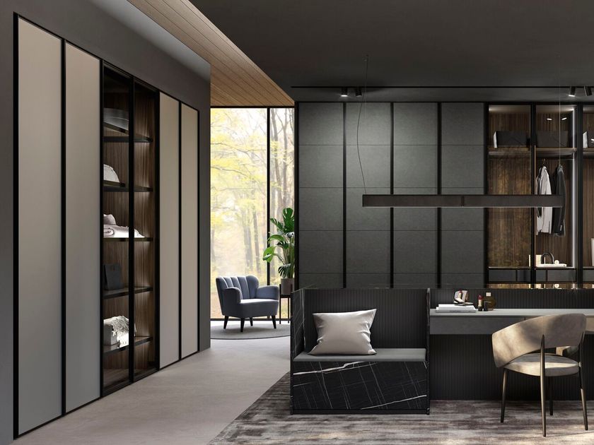 SHINE Sectional custom glass and aluminium wardrobe By Guzzini & Fontana
