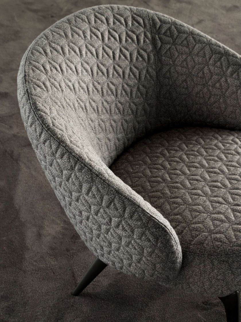 HELEN Armchair By Art Nova