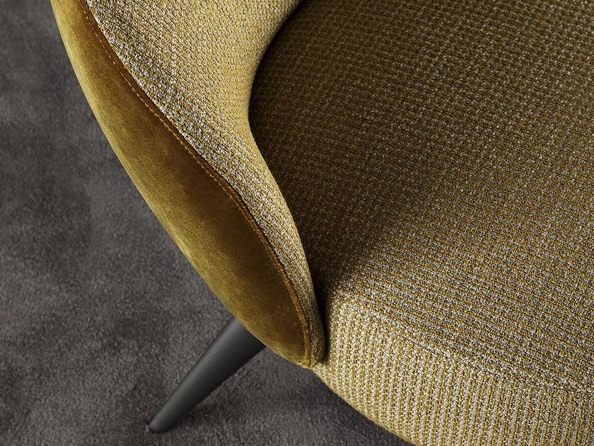 HELEN Armchair By Art Nova