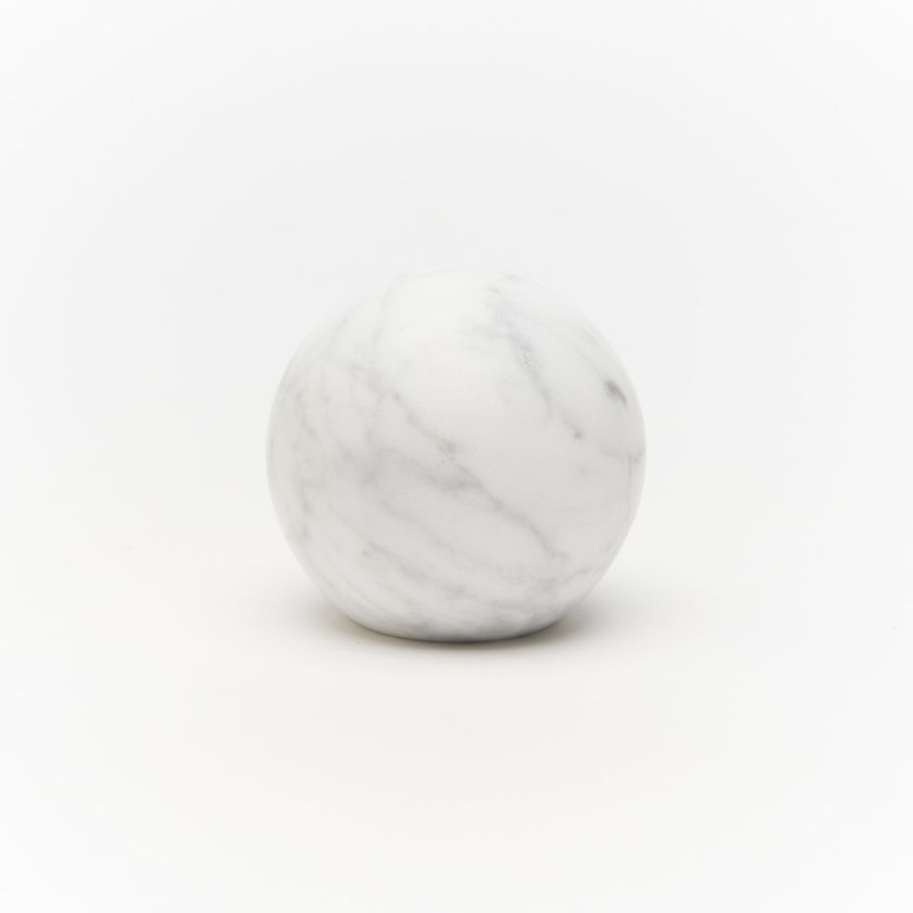 Pomello in marmo di Carrara HUBBLE | Pomello in marmo di Carrara - Lo & Co Interiors