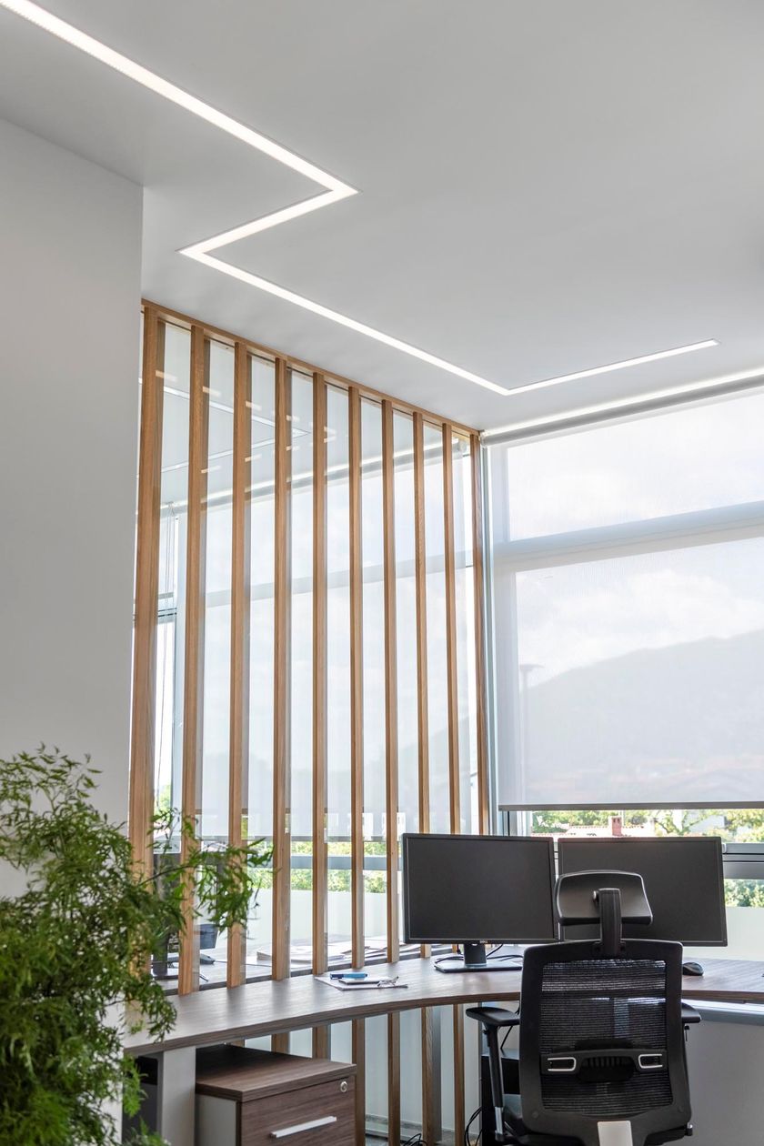 ILO RECESSED SYSTEM Recessed linear lighting profile By LED Luks