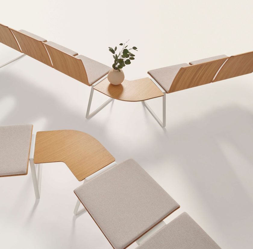 LIN WOOD Sled base oak reception chair By INCLASS | design Alegre Design