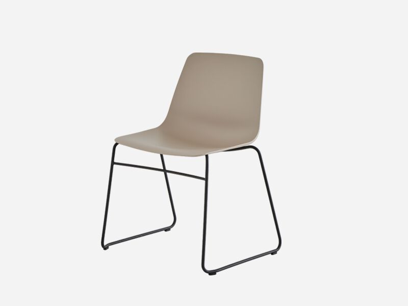 VARYA XL Sedia a slitta in polipropilene By INCLASS | design Simon Pengelly