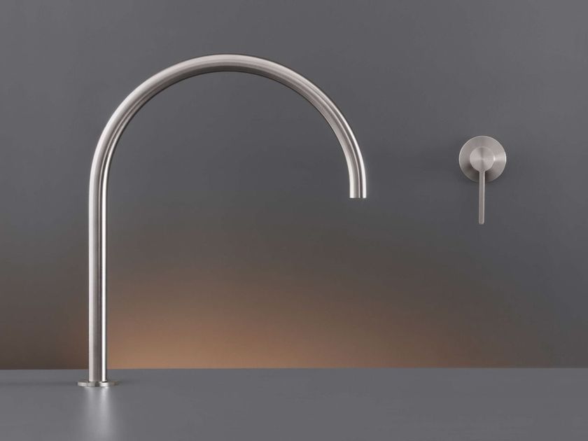 INNOVO INV80 Miscelatore monocomando a parete By Ceadesign