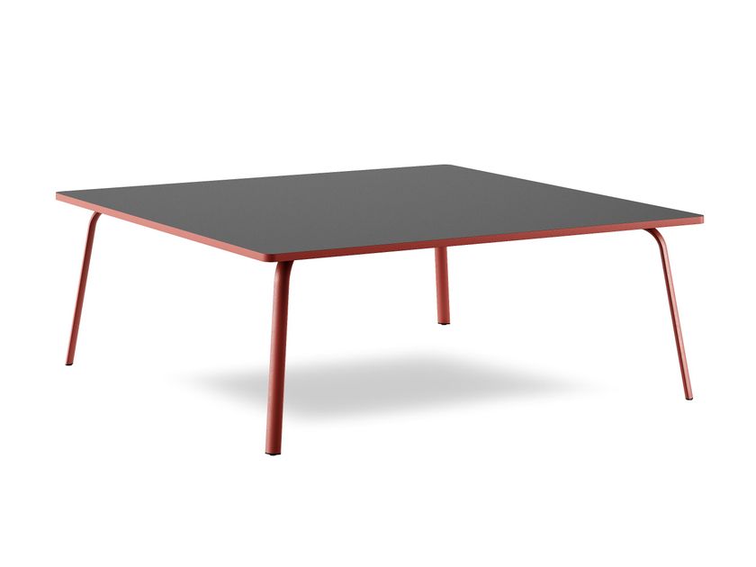 KAI CROSSED LEGS ABS Mesa By Infiniti