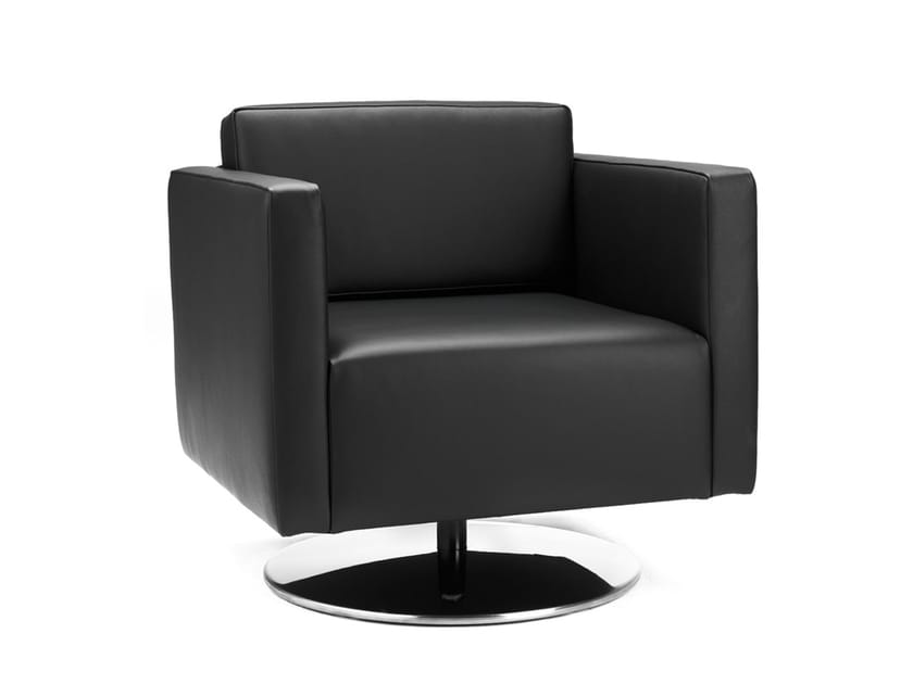 .KARLO Swivel leather armchair with armrests By Spiegels