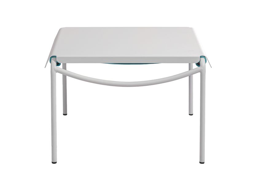 POOL OUTDOOR LOUNGE Tavolino da giardino rettangolare in acciaio By KFF ...