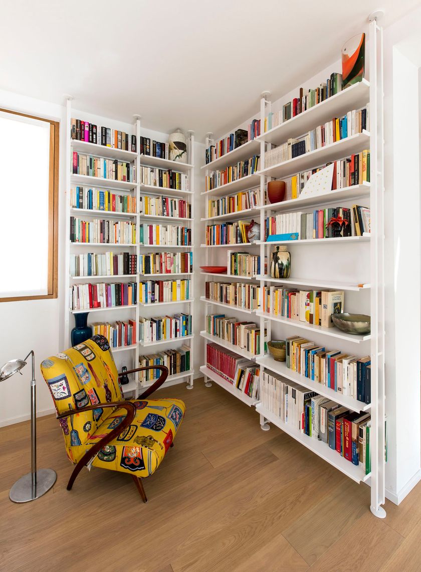 K2 LIVING Double-sided sectional aluminium shelving unit By KRIPTONITE