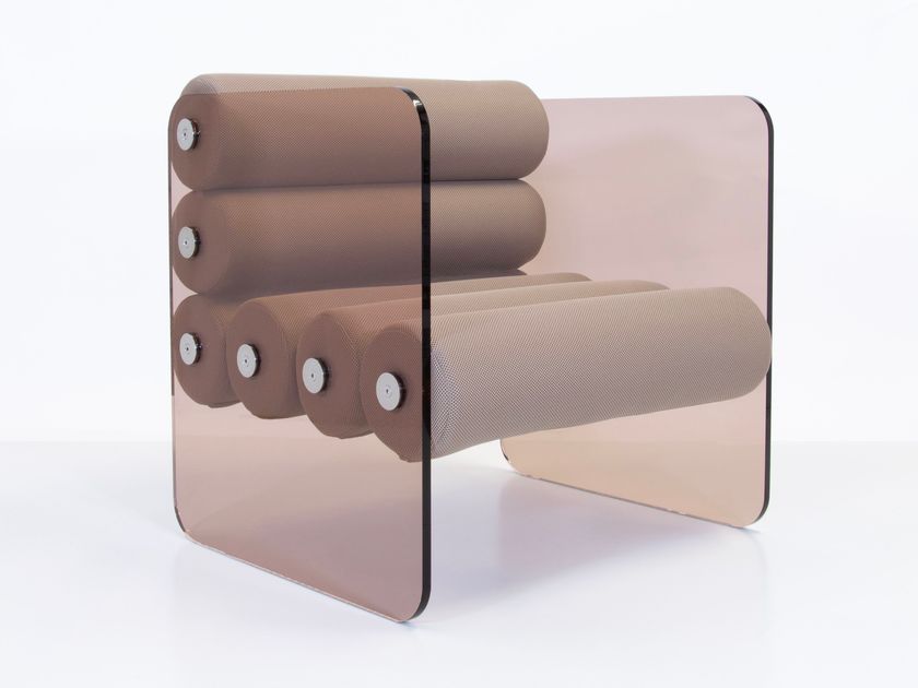 MW01 ARMCHAIR IN BRONZE PMMA