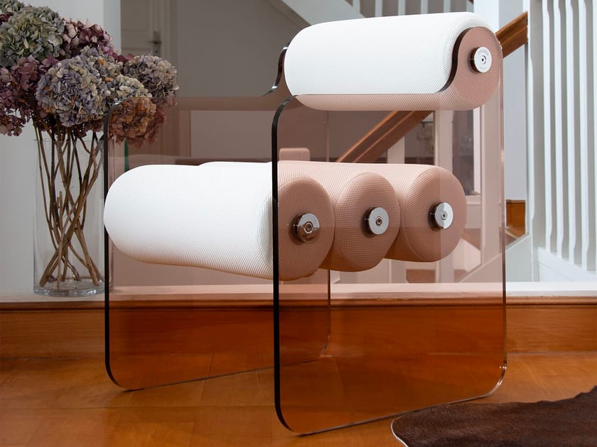 MW04 CHAIR IN BRONZE PMMA