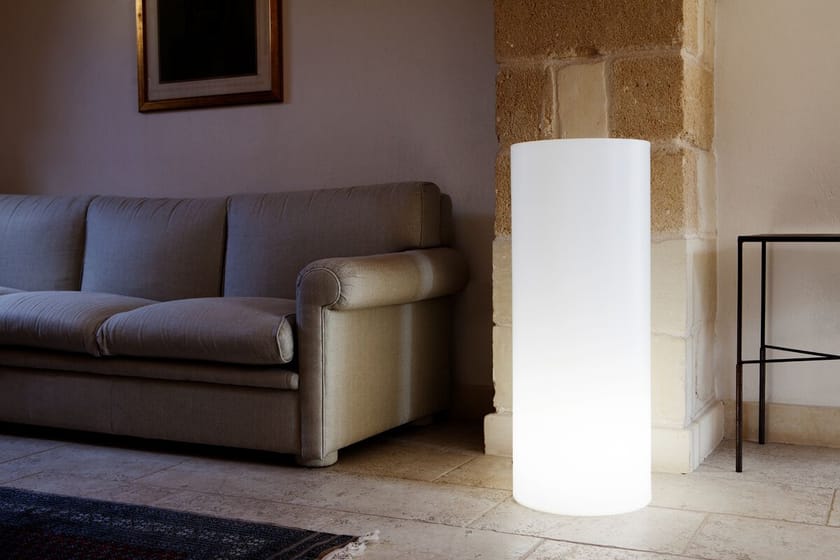 ROLLER Pedestal By Kloris