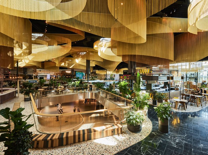 CEILING - WESTFIELD MALL OF NL Aluminium chain curtain By Kriskadecor