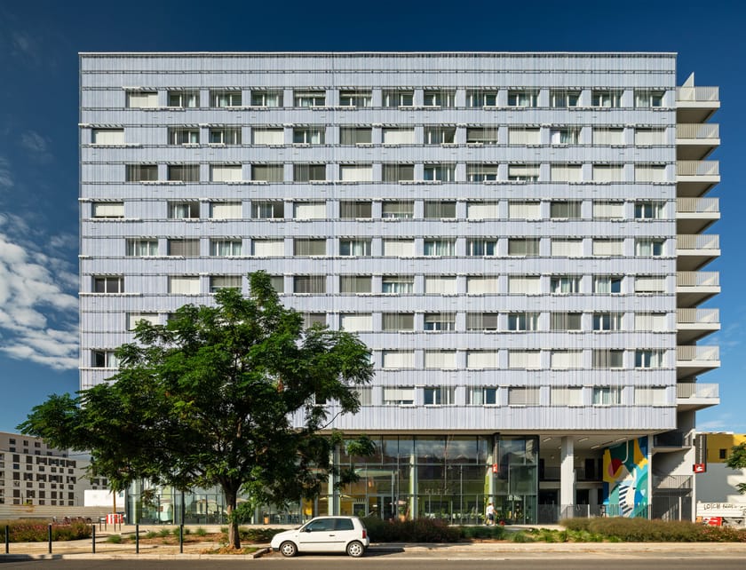 CLADDING KLEY STUDENT RESIDENCE by Kriskadecor - Facciata frangisole in catene di alluminio - 4