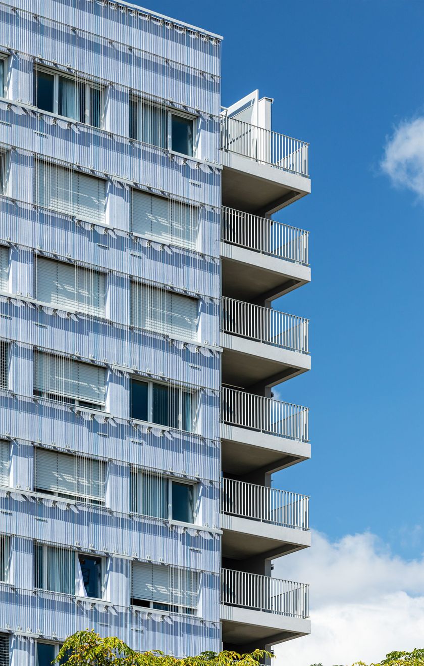 CLADDING KLEY STUDENT RESIDENCE by Kriskadecor - Facciata frangisole in catene di alluminio - 7