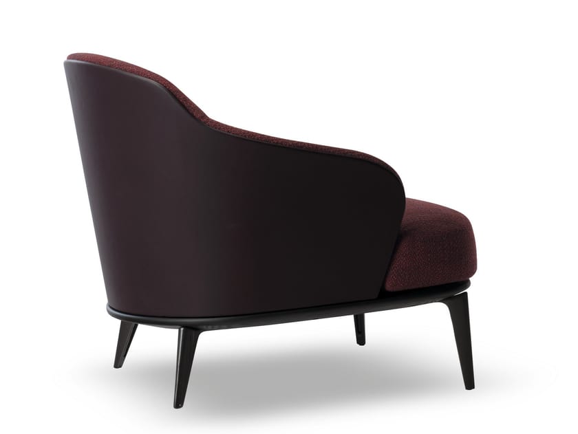 LESLIE ARMCHAIRS By Minotti