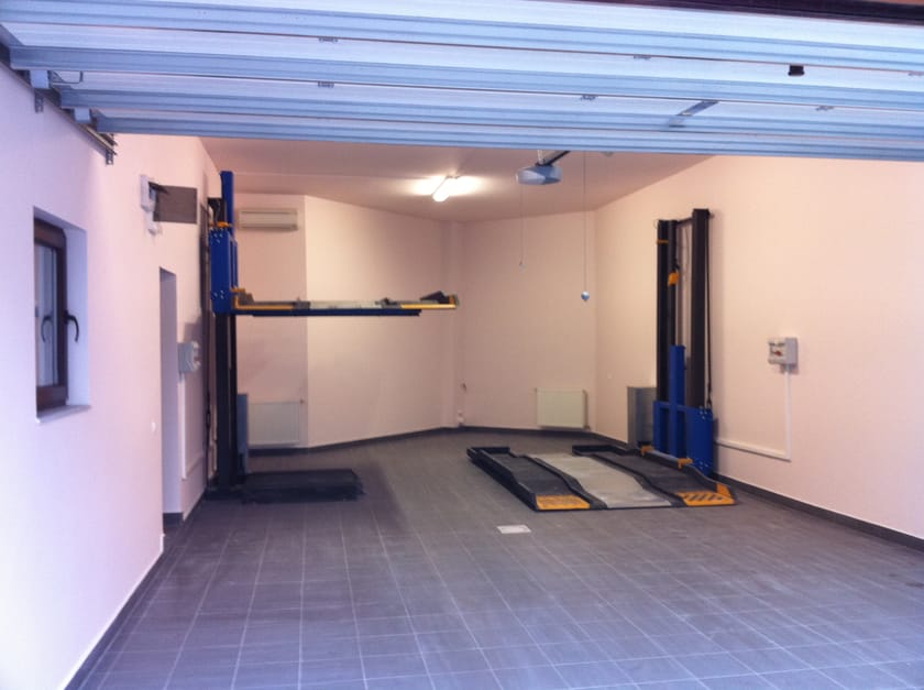 elevatori auto per box prezzi