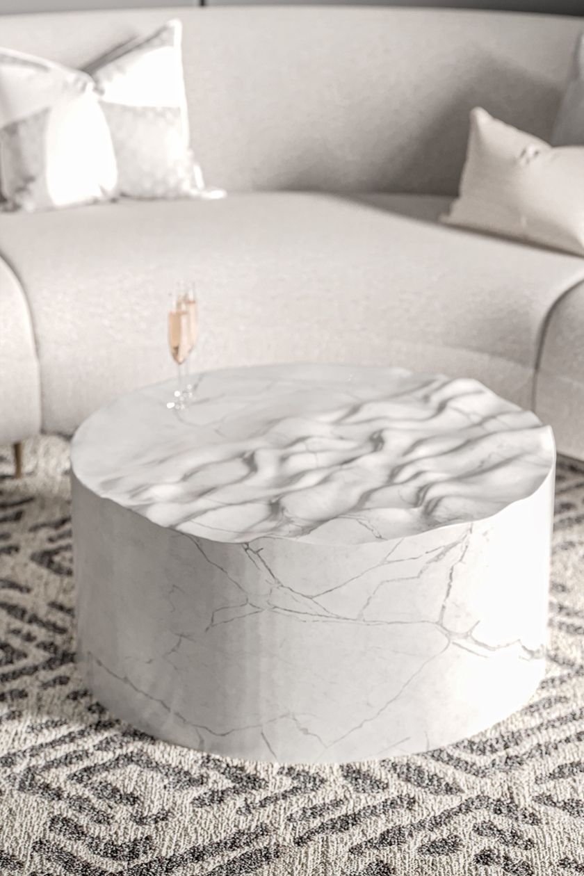 Low round coffee table 'LIQUID WEAVES' TABLE IN MARBLE By Valsecchi Marmi